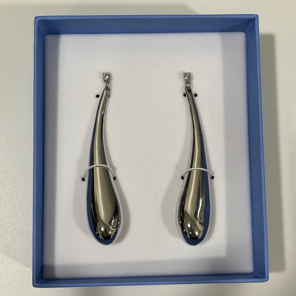 Mugler Jewelry - Mugler Silver Teardrop Earrings